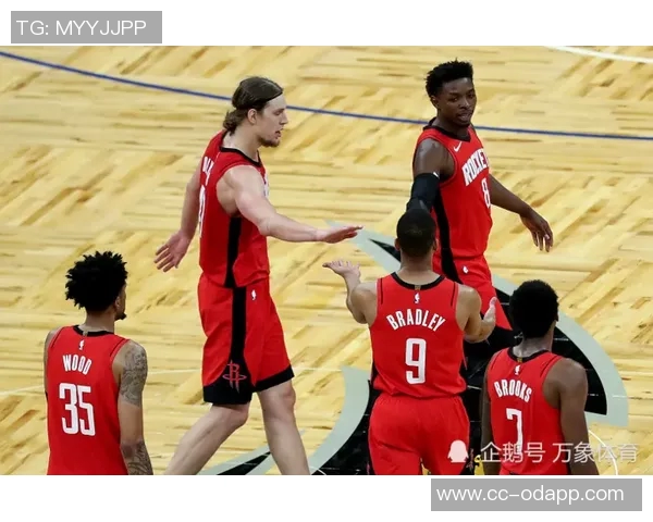 美记分析:球队或选择摆烂以提升选秀机会成为交易市场首批卖家 美记分析:球队或选择摆烂以提升选秀机会成为交易市场首批卖家