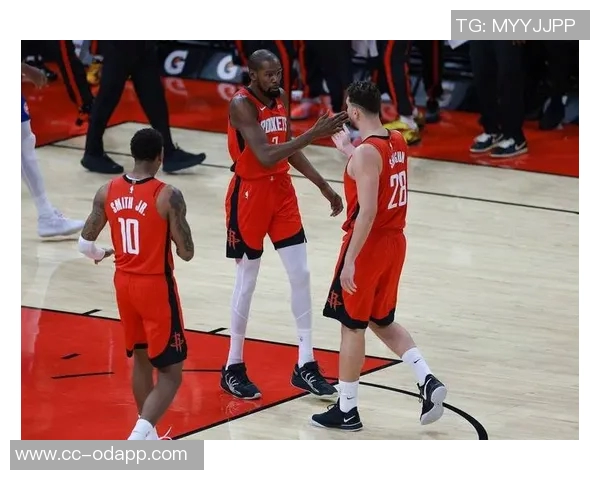 雄鹿首节火力全开狂砍40分小凯文波特与AJ格林联手助攻 雄鹿首节火力全开狂砍40分小凯文波特与AJ格林联手助攻