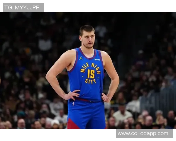 约基奇因伤退场苏群直言NBA伤病频发全员出战成奢望